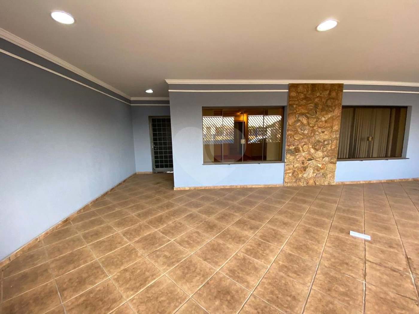 Casa no Jardim Hikare