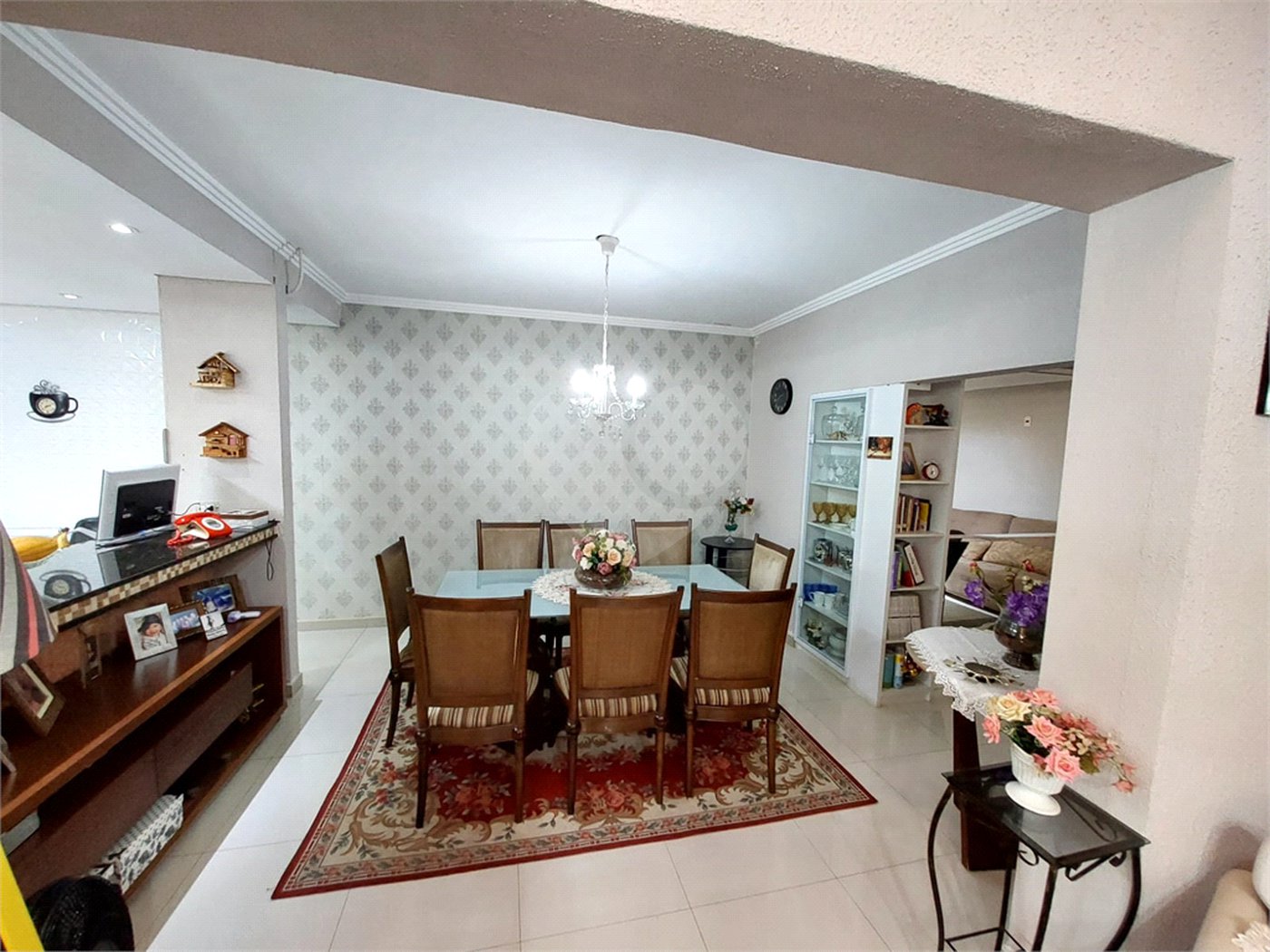 Casa residencial com ponto comercial a venda no Centro