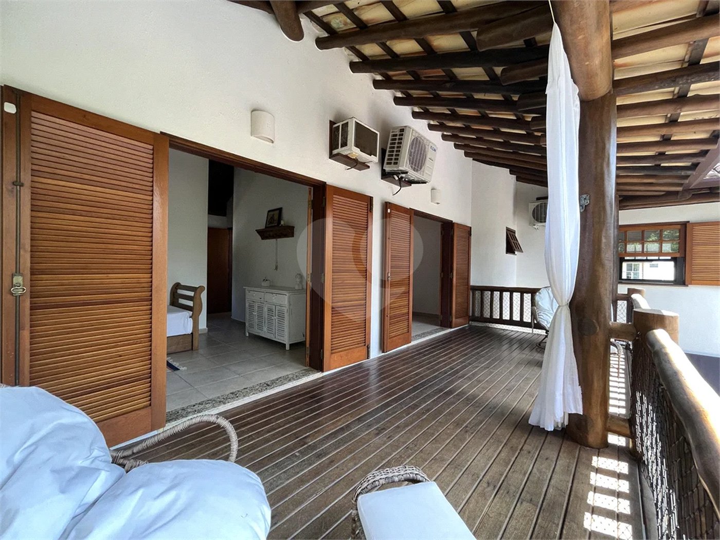 Casa à venda com 4 suítes em Costa do Sol, Bertioga, SP