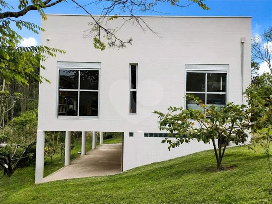 Chácara com 1.504 m² à venda em Guararema - SP