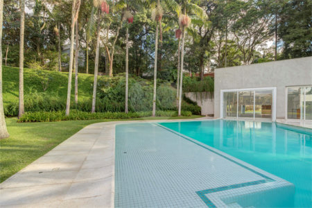 Casa à venda ou para alugar com 4 suítes no condomínio Chácara Flora, São Paulo - SP