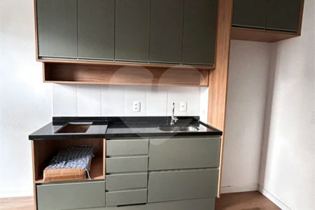 Apartamento com 1 dormitório para Locação no Campo Belo, São Paulo/ SP