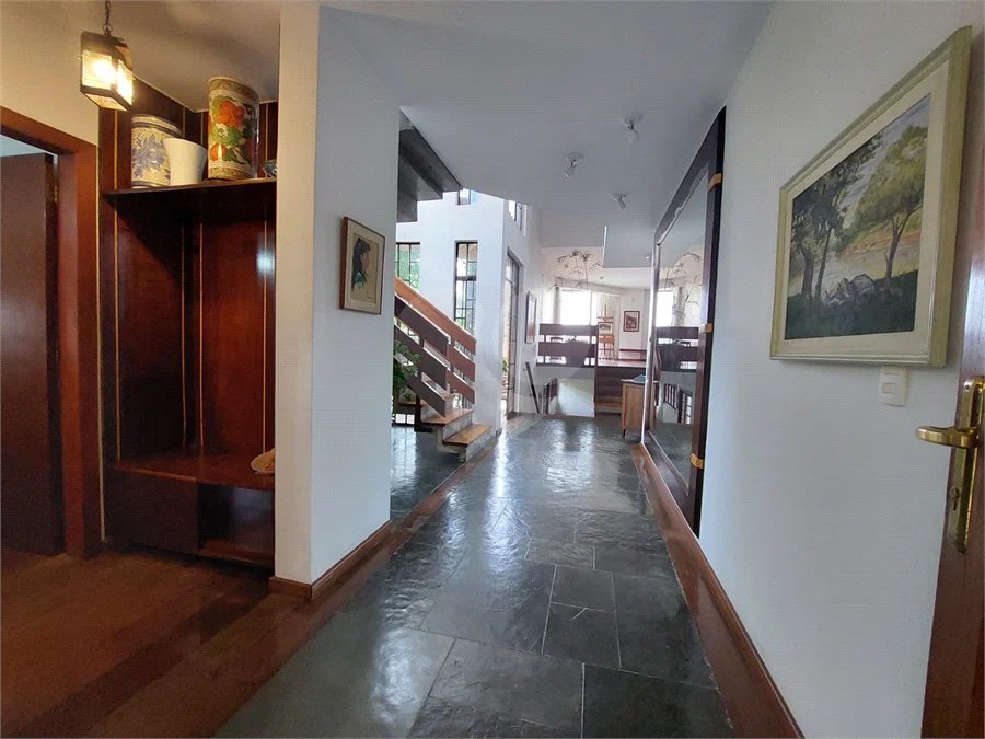 Elegância e conforto na melhor localização da City América!
