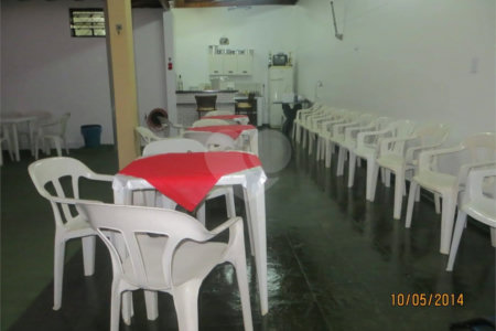 Casa térrea em Araraquara/SP, na Vila Xavier.