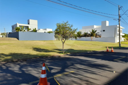 Excelente Terreno à Venda no Condomínio Damha II, São Carlos
