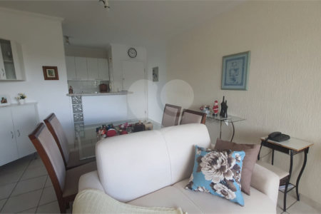 Apartamento à Venda no Residencial Itamaracá