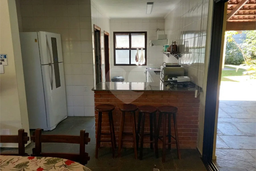 Casa à venda com 5 quartos, sendo 4 suítes, em Riviera de São Lourenço, Bertioga, SP