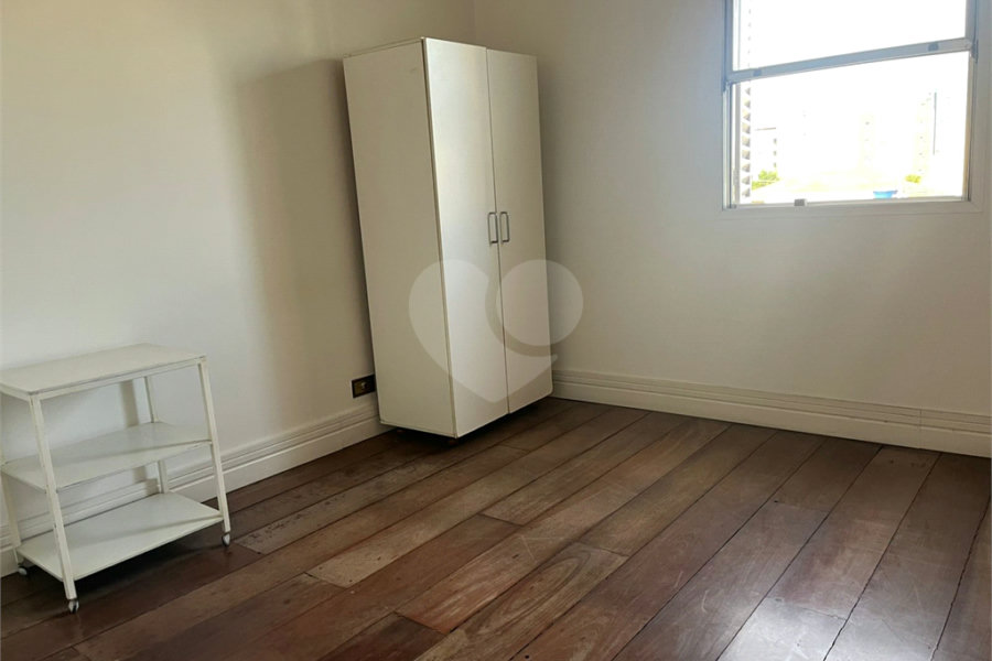 Apartamento à venda com 3 quartos, sendo 1 suíte,  em Santana, São Paulo, SP