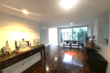 Casa para alugar com 4 quartos, sendo 2 suítes,  em Alto da Boa Vista, São Paulo, SP