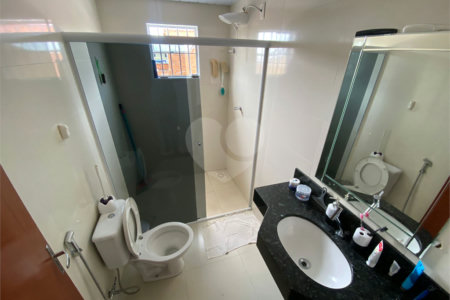 Sobrado comercial/residencial no Cidade Aracy
