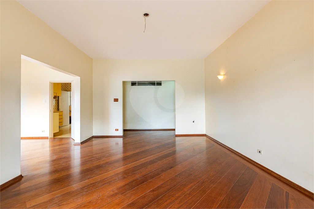 Apartamento amplo - perto do metrô Higienópolis-Mackenzie