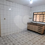Casa ampla em bairro tranquilo – excelente oportunidade para morar ou investir!