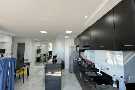 Apartamento no Brás repleto de lazer com 50 m² com 2 dormitórios e 1 vaga, Estuda Permuta