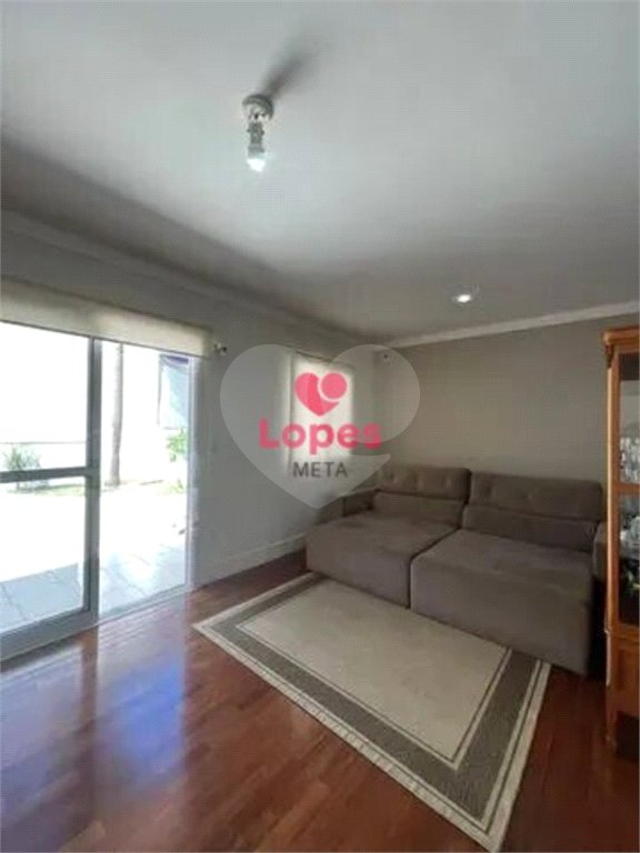 CASA A VENDA EM CONDOMINIO COM 256M², 4 DORMITORIOS, 1 SUITE MASTER, 4 VAGAS - BAIRRO URBANOVA - SÃ