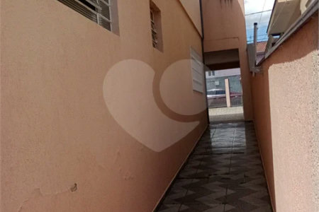 Casa à venda ou para alugar com 2 quartos, sendo 1 suíte, em Jardim São José, São Roque, SP