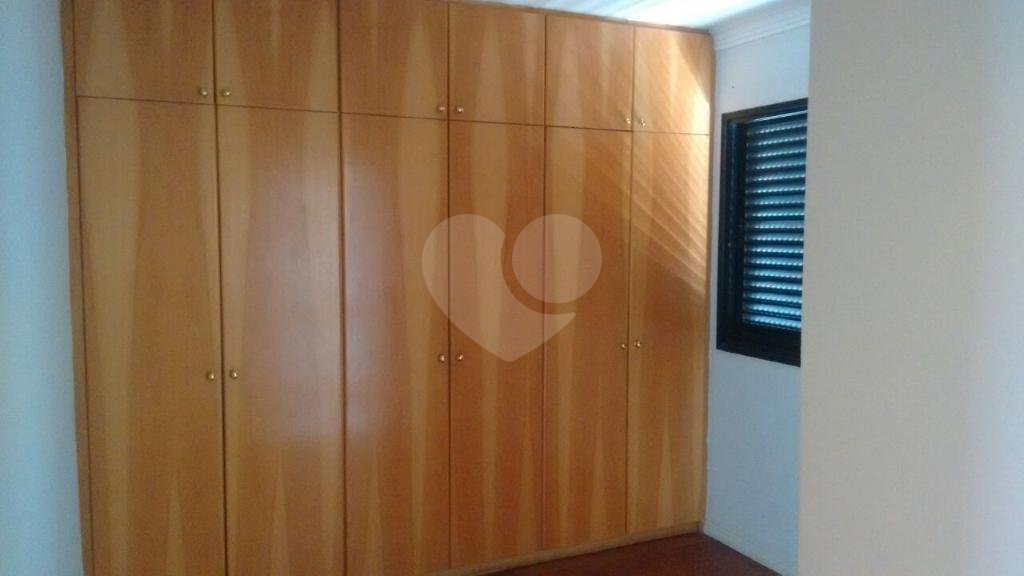 Excelente Apto à venda na Saúde c/240 m2 - 3 Suites/4 Vagas