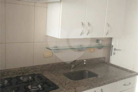 Vende-se lindíssimo Apartamento com 73 m² com ótima localização e oportunidade para investir !