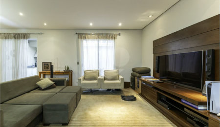 Casa à venda com 4 quartos, sendo 2 suítes,  no condomínio Brisa Private Houses, São Paulo - SP