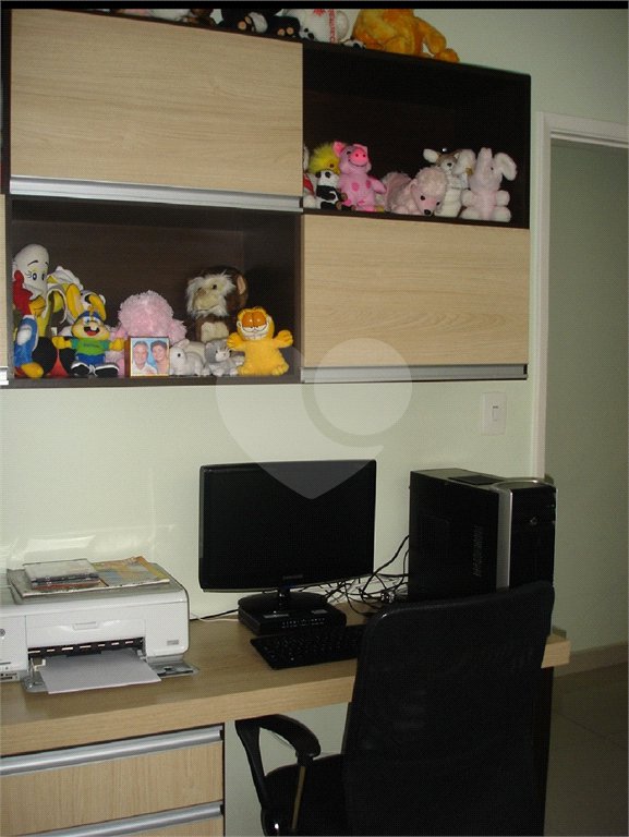Casa Reformada 106 m² com 3 Dormitórios 2 suítes 2 vagas 3 banheiros e Espaço Gourmet na Vila Vera/SP Estuda permuta.