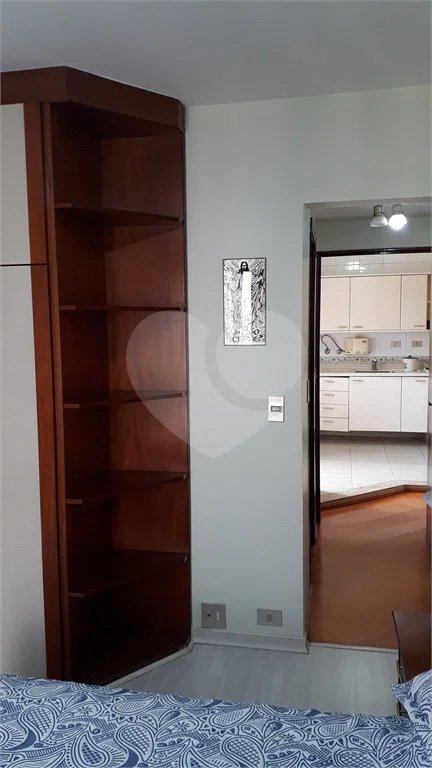 Apartamento à venda mobiliado nos Jardins — 126 m²