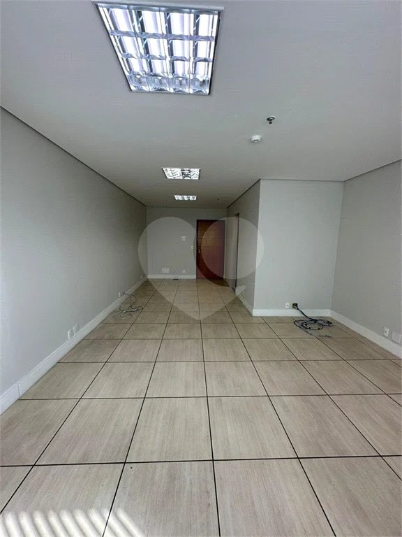 Sala à venda em Jardim Vazani, São Paulo, SP