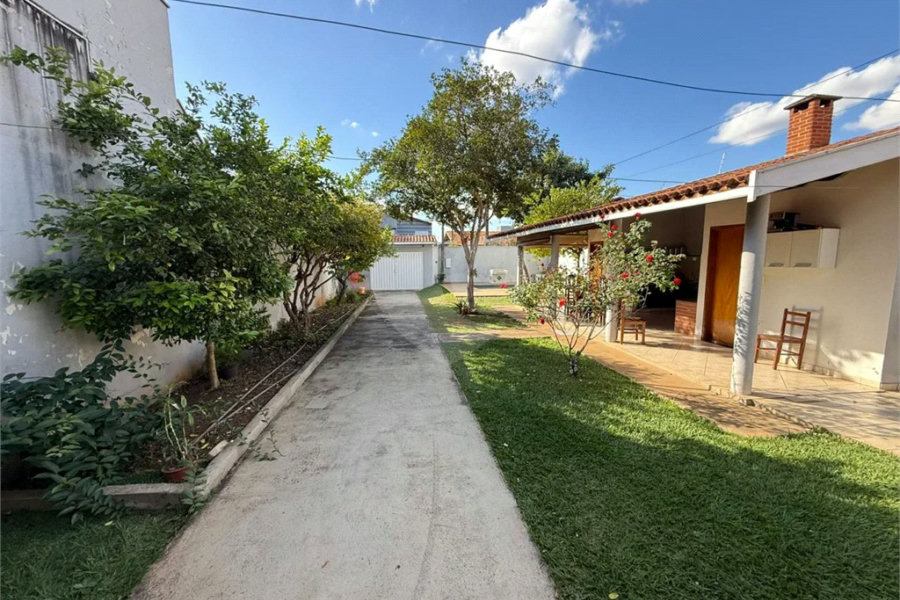 Casa à venda com 3 quartos, sendo 2 suítes,  em Nova Piracicaba, Piracicaba, SP