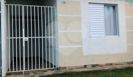 Casa à venda com 2 quartos no condomínio Moradas III, São Carlos - SP