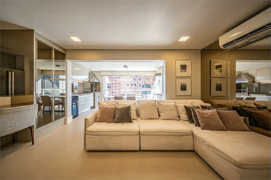 Apartamento à venda com 3 suítes em Jardim Fonte do Morumbi, São Paulo, SP