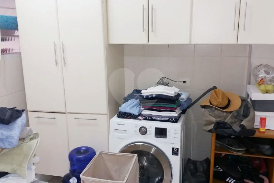 Sobrado de 105m2 à venda com 3 dormitórios na Vila Santa Catarina