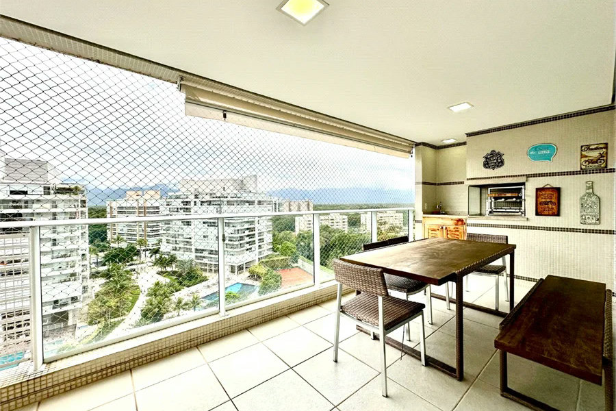 Apartamento à venda com 3 suítes em Riviera de São Lourenço, Bertioga, SP