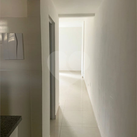 Apartamento disponível para locação no bairro Bela Vista.
