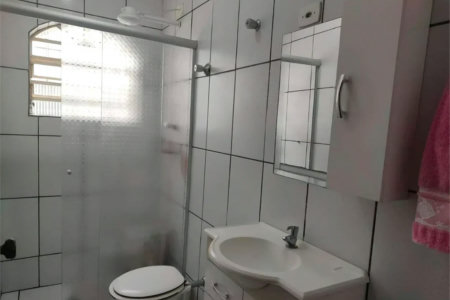 Sobrado à venda com 3 quartos, sendo 1 suíte, em Jardim Ester, São Paulo, SP