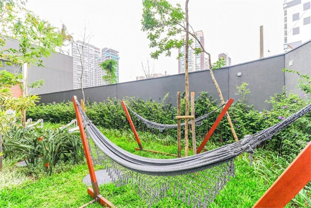 Studio à venda ou para alugar com 1 quarto, sendo 1 suíte, em Brooklin, São Paulo - SP