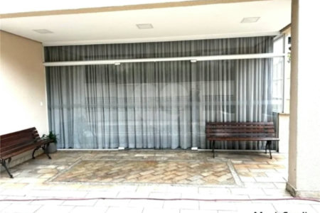 Apartamento com 138m², 3 dormitórios, sendo 3 suítes, 2 vagas de garagem, à venda na Vila Valparaiso em Santo André.