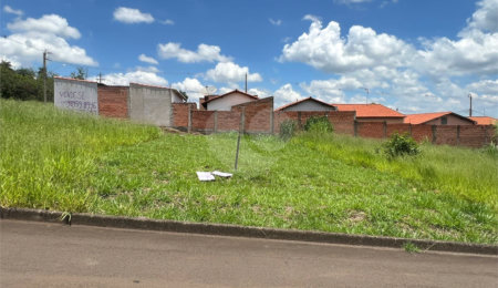 Terreno à venda no Centro, Descalvado, SP