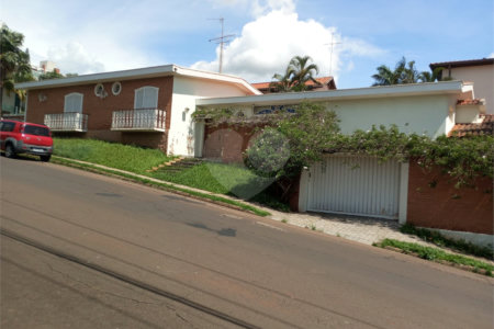 Casa à venda no Centro - São Carlos/SP