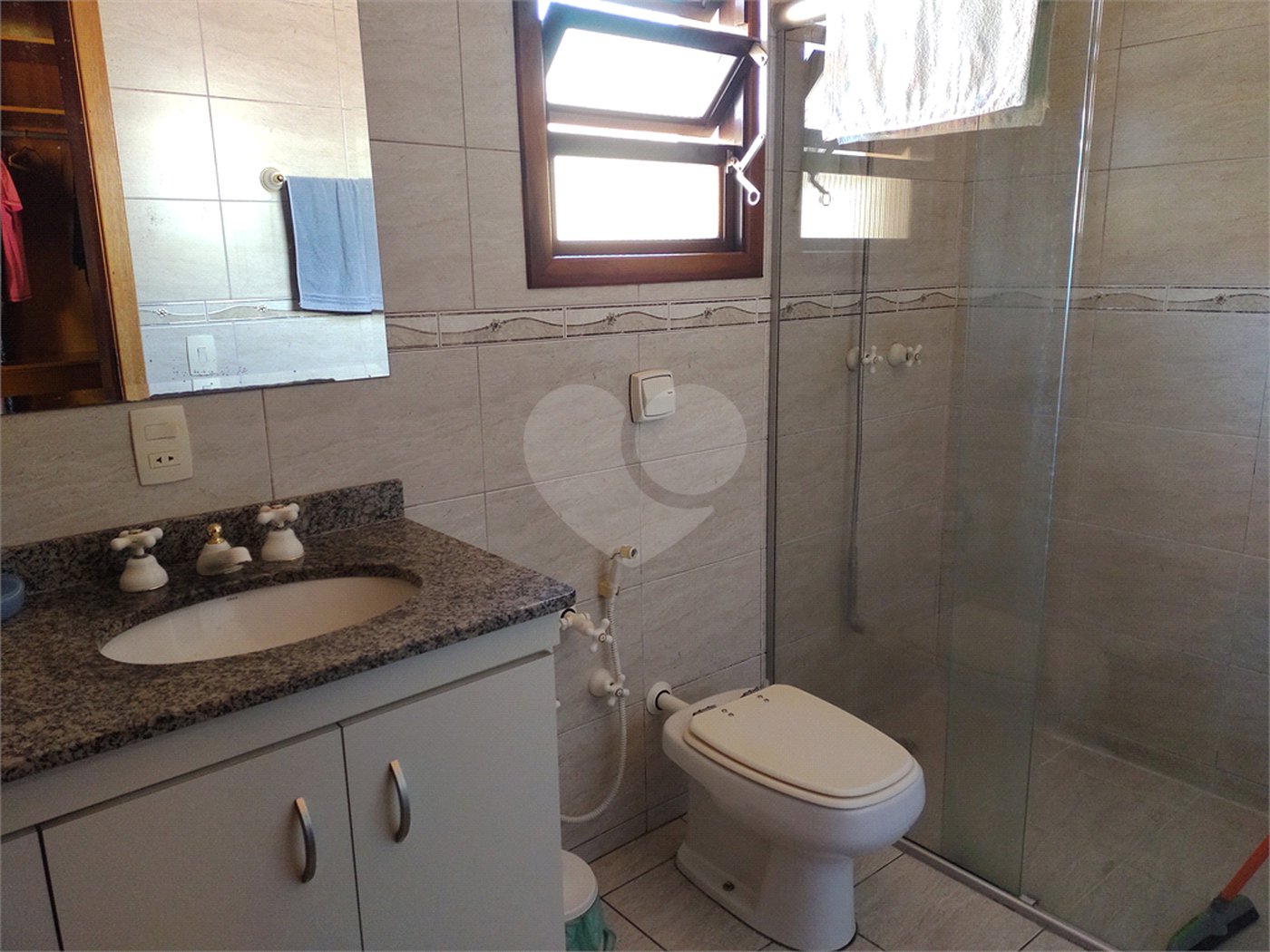 Sobrado à venda com 3 quartos, sendo 1 suíte, em Vila Mascote, São Paulo, SP