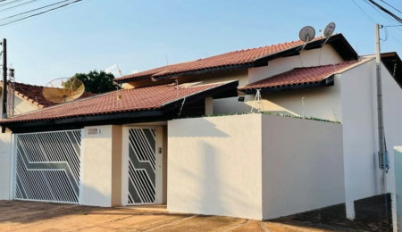 Casa para alugar com 3 quartos, sendo 1 suíte,  em Colinos, Três Lagoas, MS