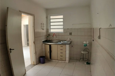 Sobrado, 165 m², 3 Dormitórios, 2 Banheiros, Sala, Garagem 2 carros + 1 Garagem 1 carro, Butantã
