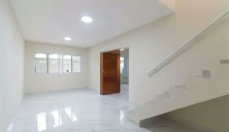 Casa à venda com 3 quartos, sendo 1 suíte,  em Jardim Peri Peri, São Paulo, SP