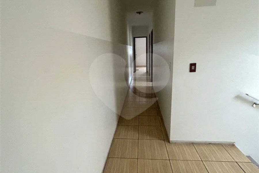Excelente sobrado para comércio ou residência na Vila Santa Catarina