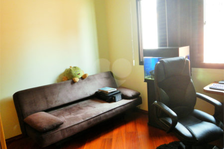 Sobrado à venda na Saúde c/175m2 - 3 Quartos/1 Suíte/ 2 Vagas na garagem
