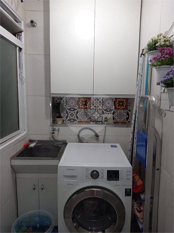 Apartamento com 2 dormitórios
