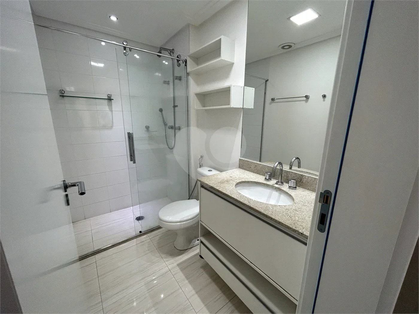Apto/Flat à venda com 50m², mobilhado - Mooca