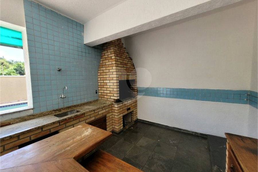 Casa térrea assobradada