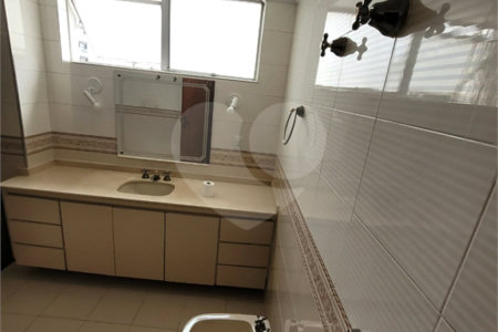Excelente apartamento à venda no Paraíso, 3 quartos (1 suíte), localização privilegiada