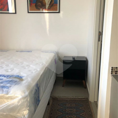 Apartamento Studio para locação no Brás de 19 metros quadrados mobiliado.