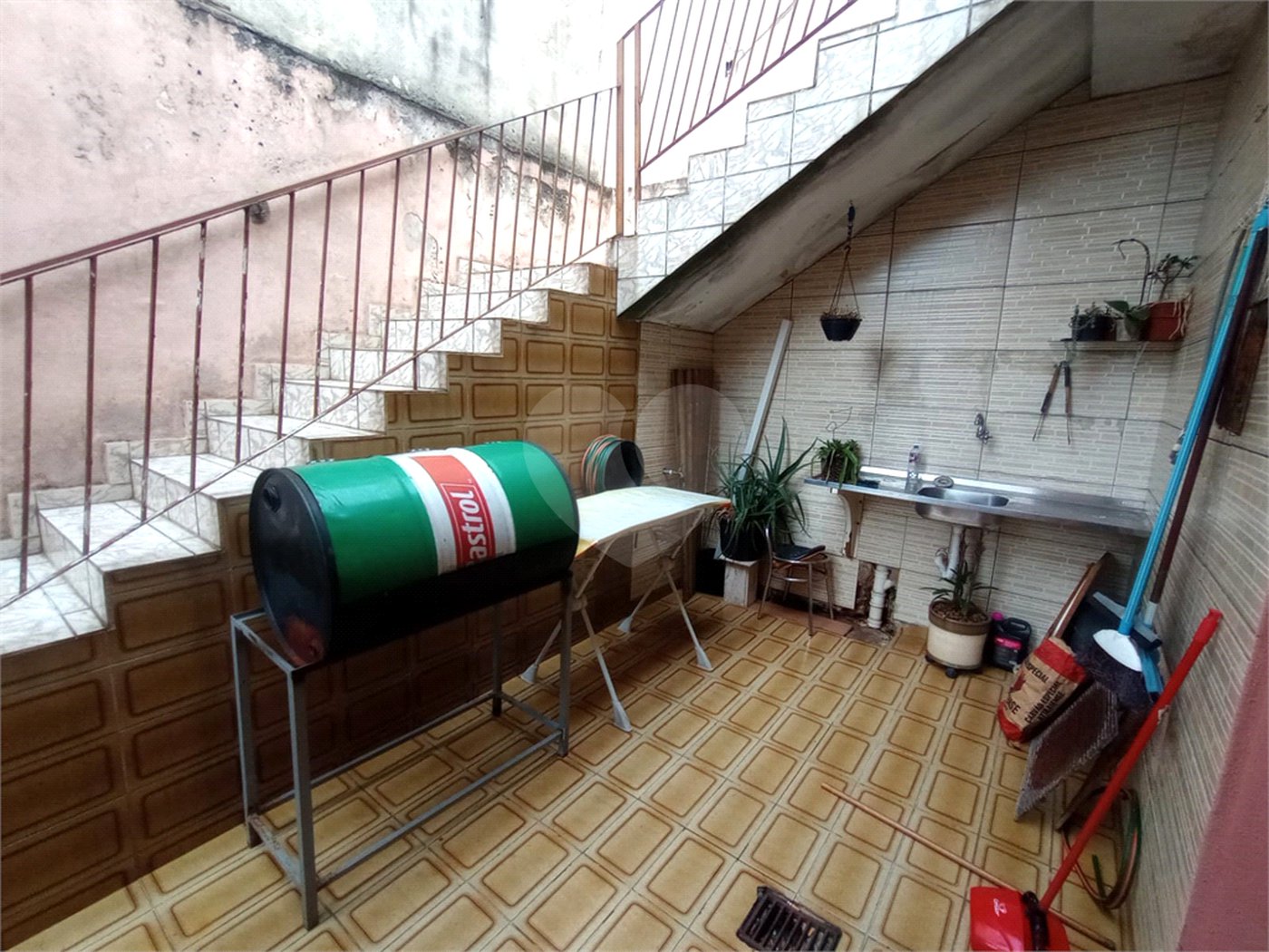 Sobrado com 5 dormitórios à venda, 250 m² por R$ 750.000 - Parque Santa Madalena - São Paulo/SP