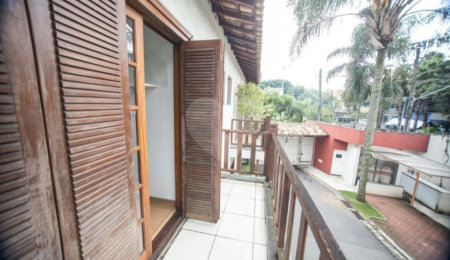 Casa à venda com 3 suítes em Vila Tramontano, São Paulo, SP