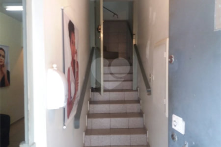 Casa à venda ou para alugar com 8 quartos em Chácara Santo Antônio, São Paulo, SP